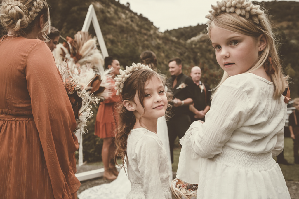 Creative wedding photographer in Auckland, Digital Sublime Studio, f8.co.nz